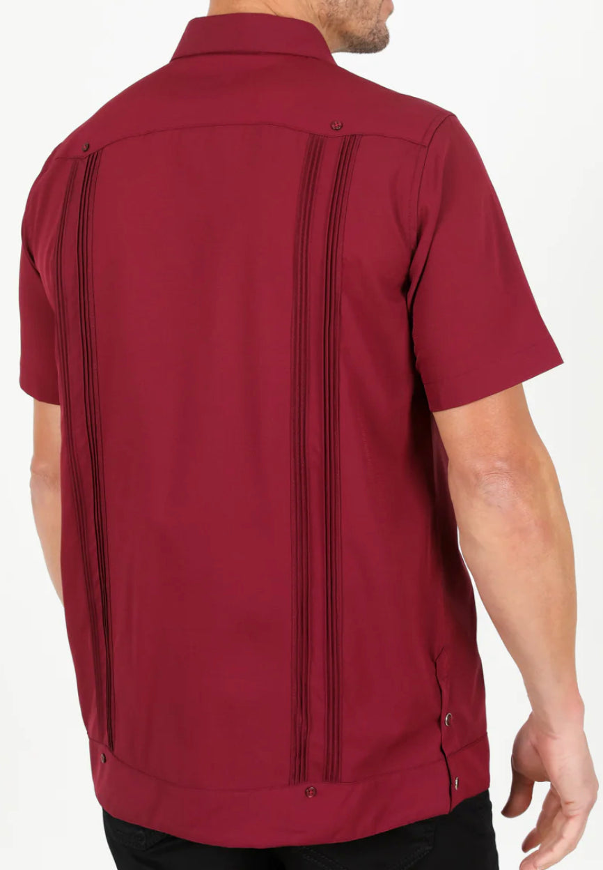 Men’s modern guayabera shirt