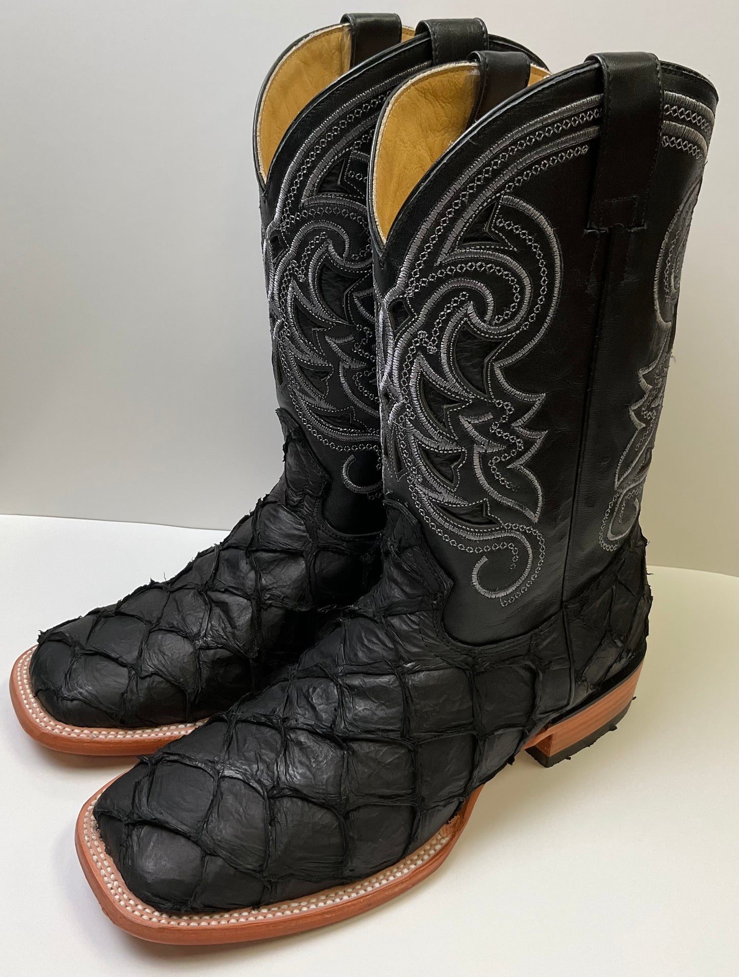 Piraruccu fish skin pro rodeo black Arango Exotic Men Boot.