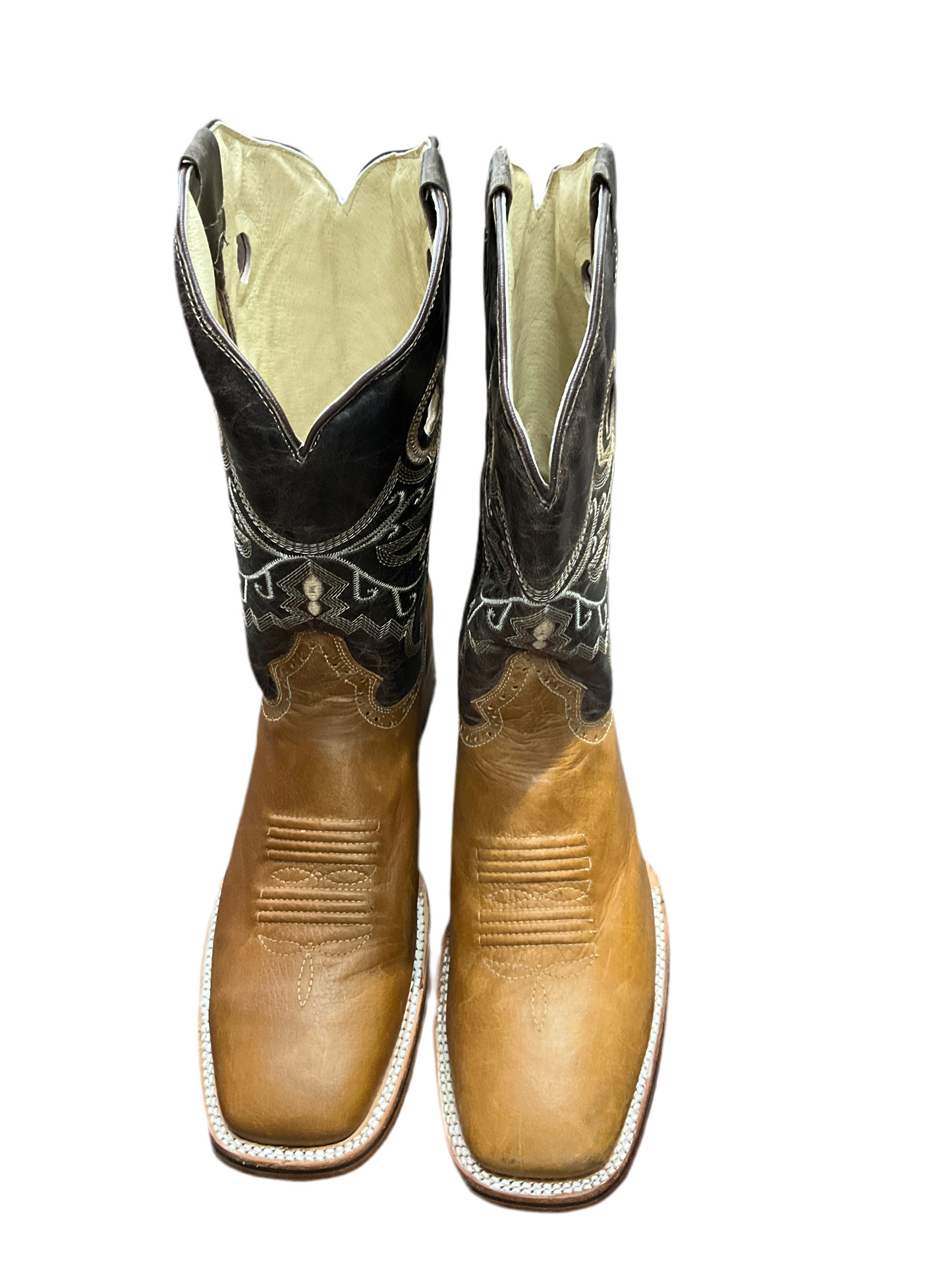 Men boots Ok corral rodeo tang