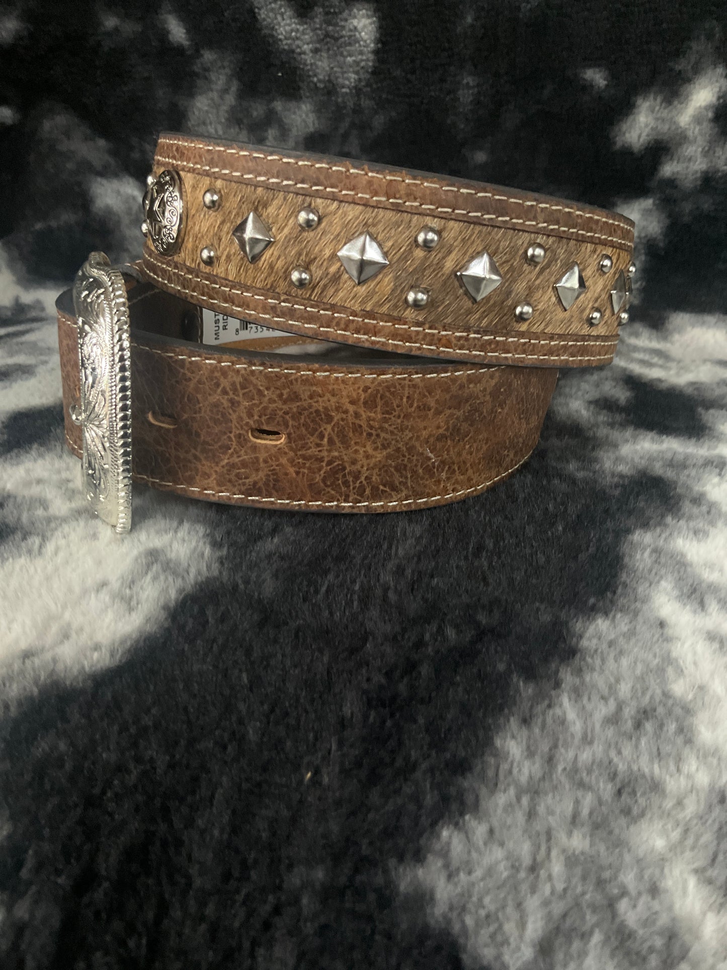 Mustang ridge cowhide MR2142