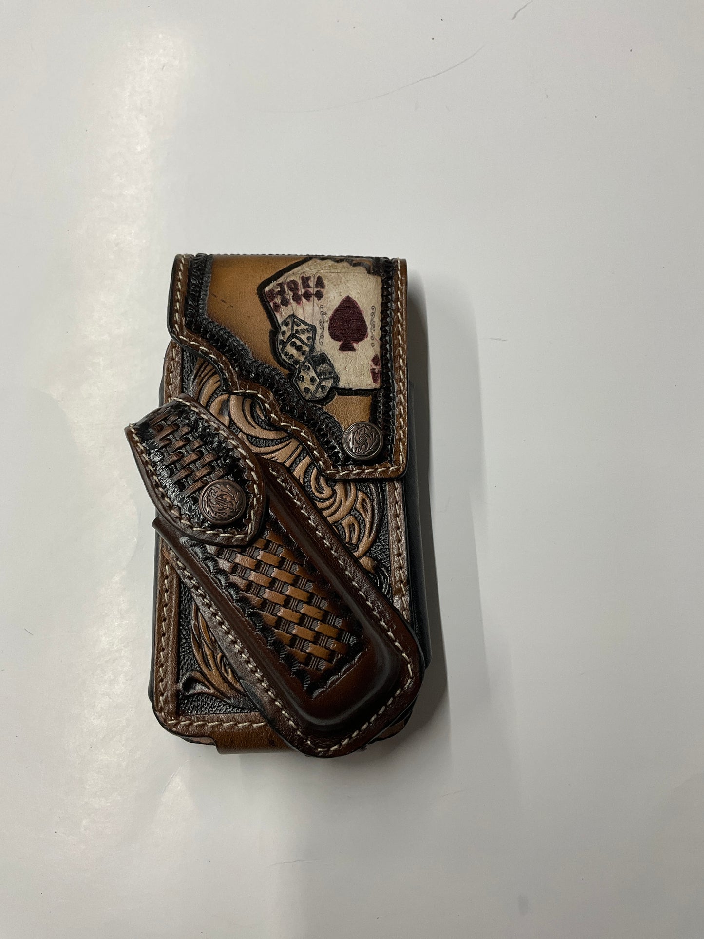 Cell phone case & knife (Funda para celular y Navaja cinceladas )