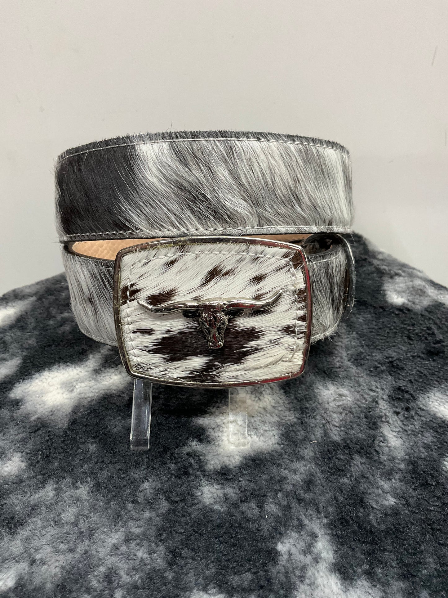 Cinto MC Cowhide Hebilla Cuadrada
