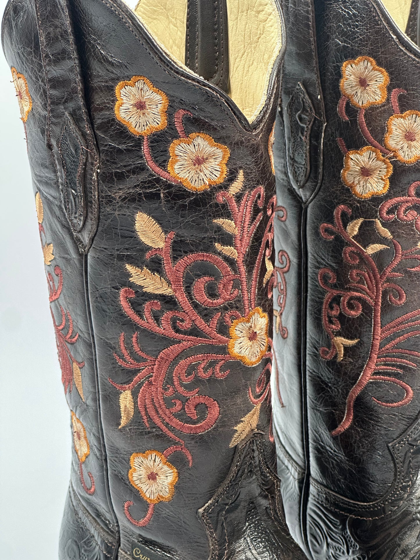 Cruz Alta Cincelado Blackcherry Lady’s Boot
