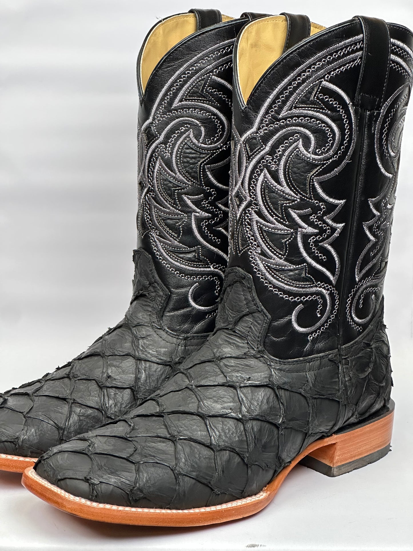Arango Pirarucu Black Exotic Men’s Pro-Rodeo Boots