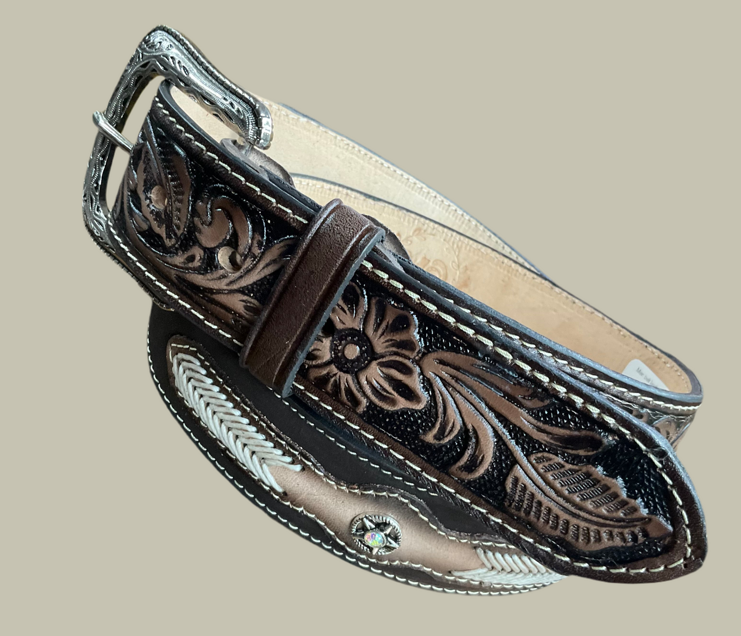 Men belt leather brown suede cincelado Estrella ( Cinto de hombre gamuza conchos Estrella )