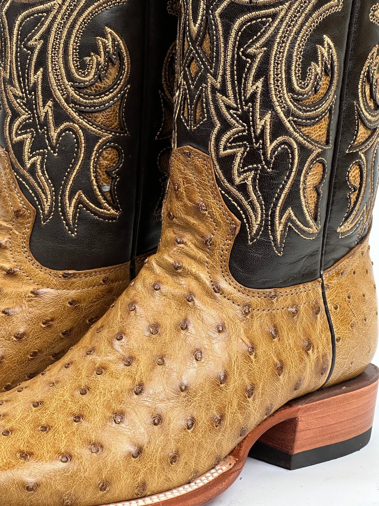Arango Saddle Genuine Ostrich Exotic Men’s Boots