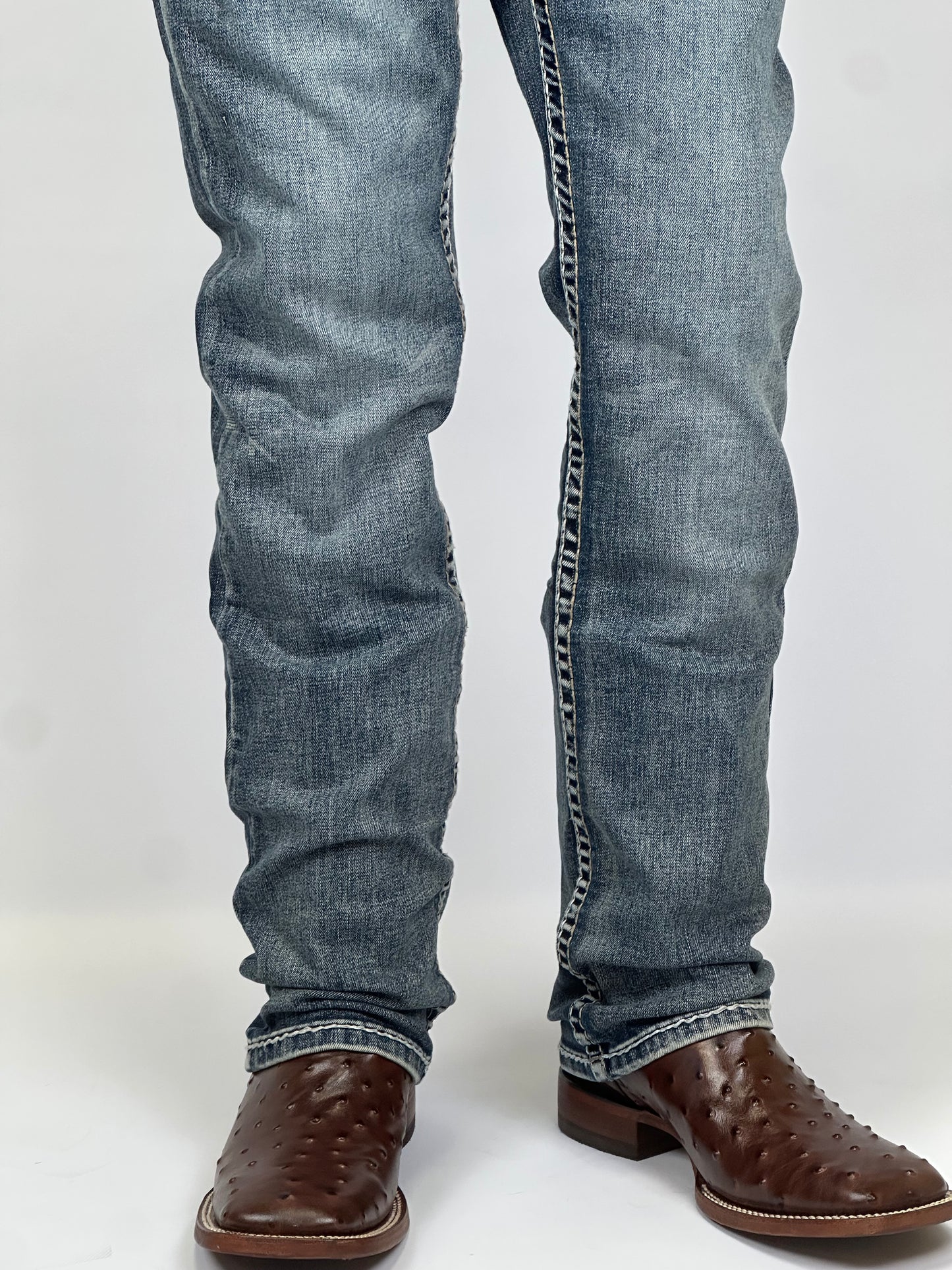 Montero MT4661-MED Medium Blue Men’s Modern Boot Cut Jeans