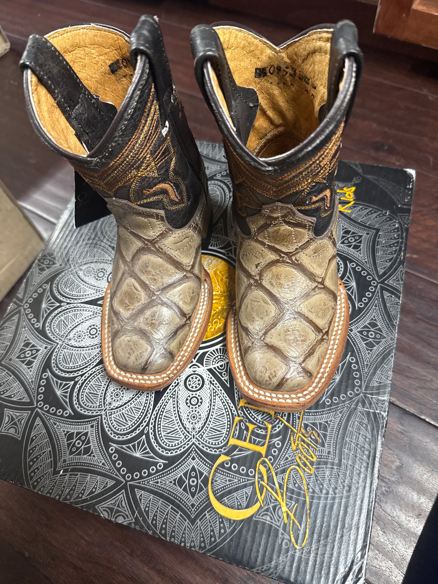 Centenario kids boots fish print orix rodeo