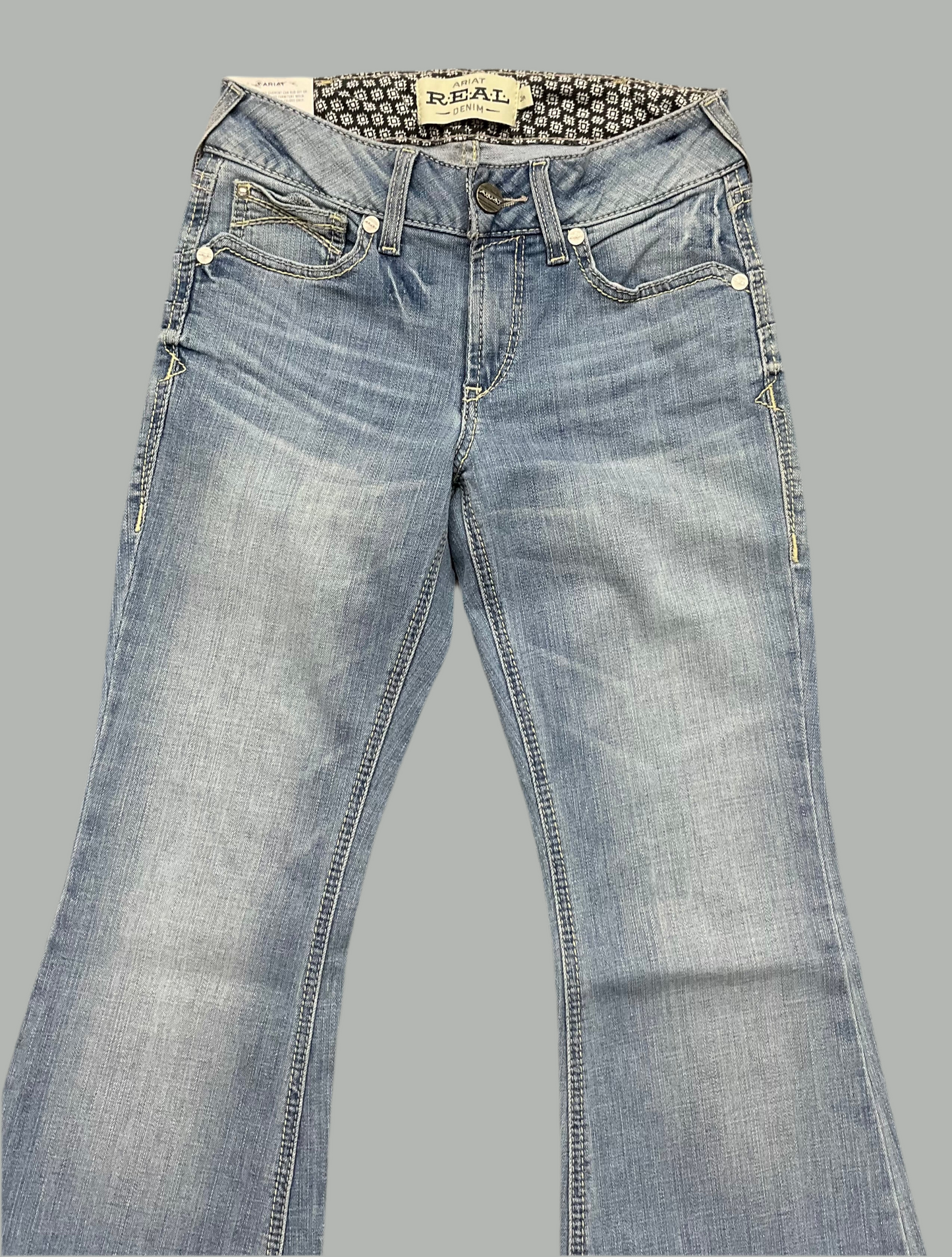 Women jeans Ariat Real perfect rise , flare light blue, Colorado