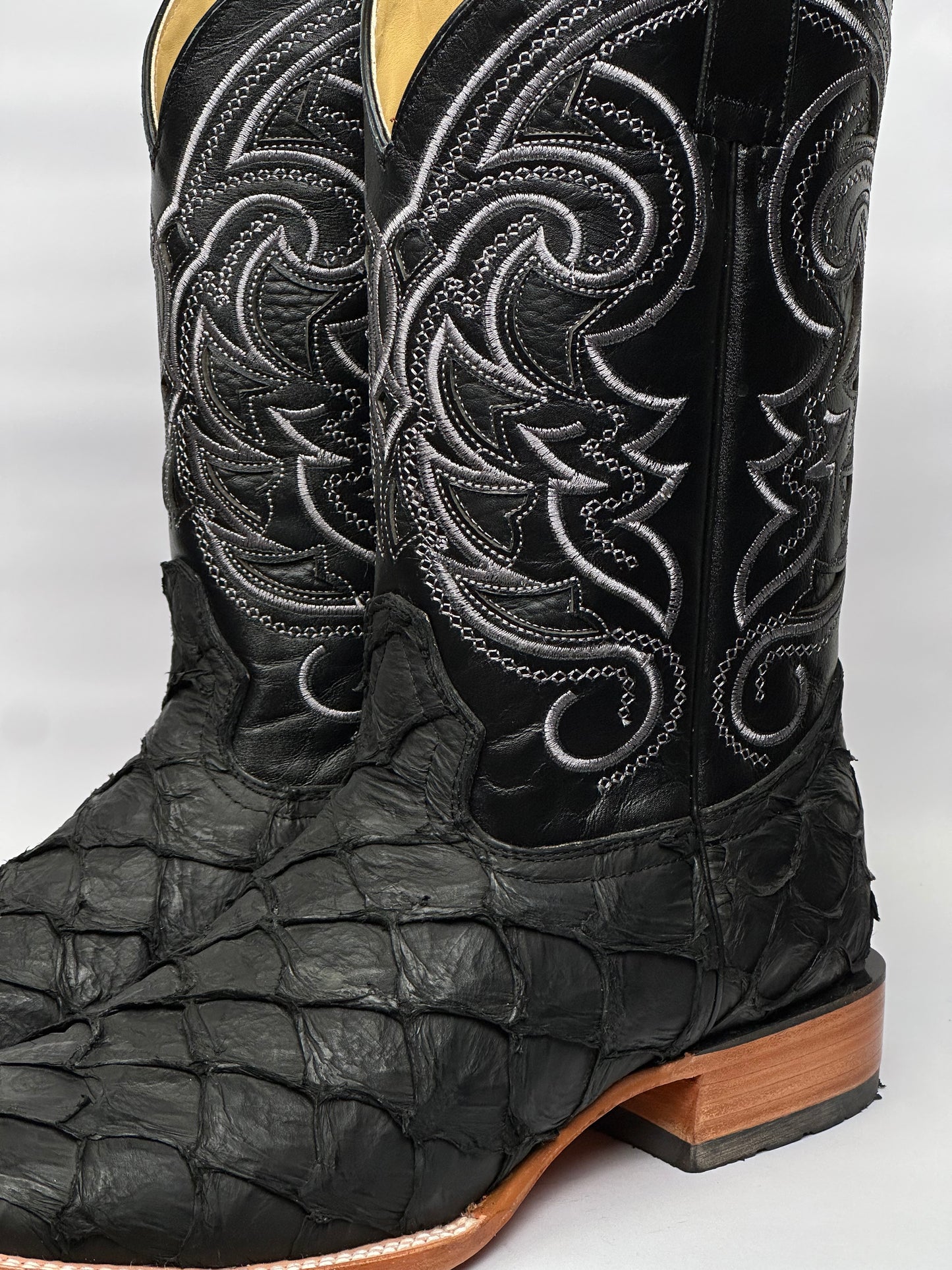Arango Pirarucu Black Exotic Men’s Pro-Rodeo Boots