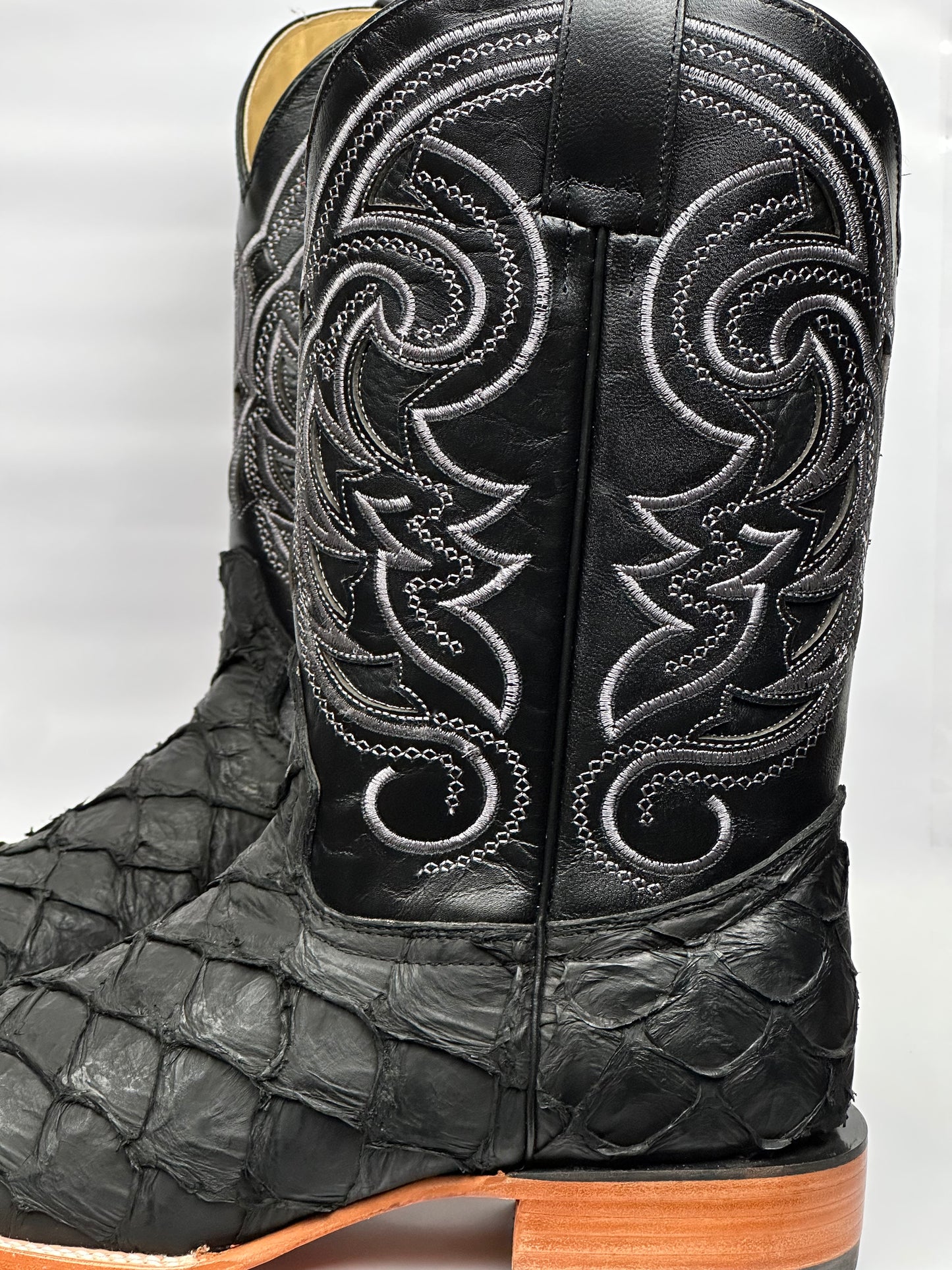Arango Pirarucu Black Exotic Men’s Pro-Rodeo Boots