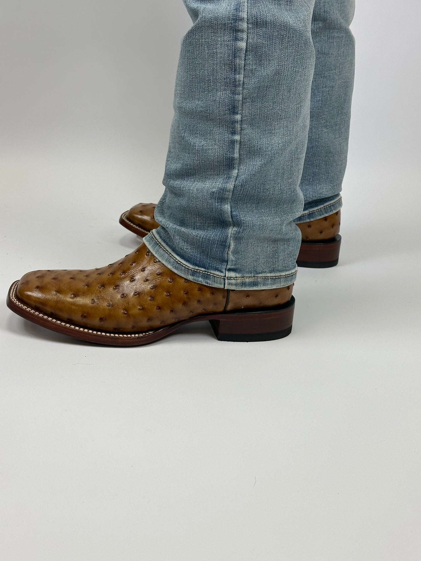 Montero MT4666-LT Light Blue Men’s Modern Boot Cut Stretch Jeans