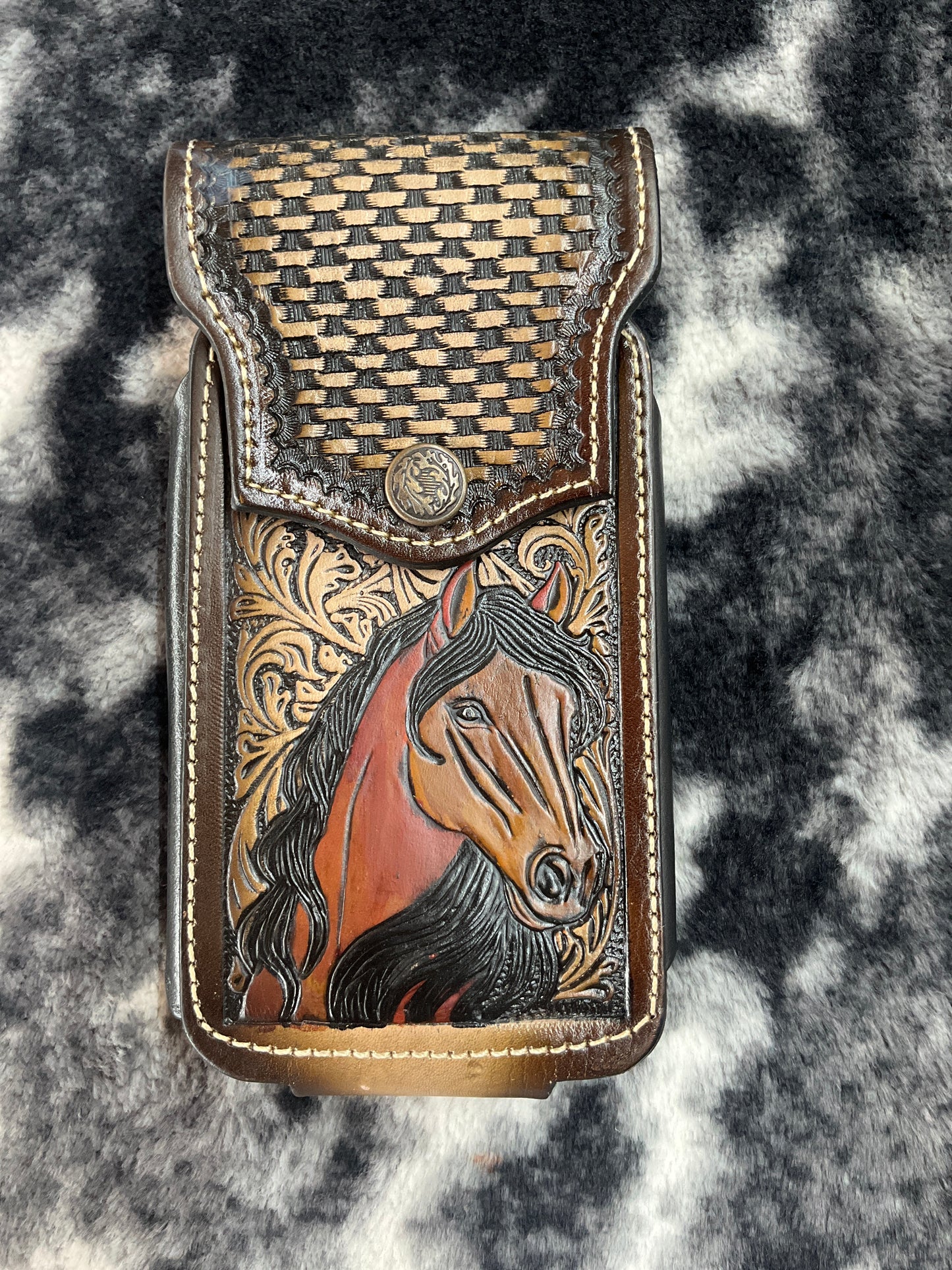 Cell phone case (Fundas para celular cincelada y pelo de Vaca )