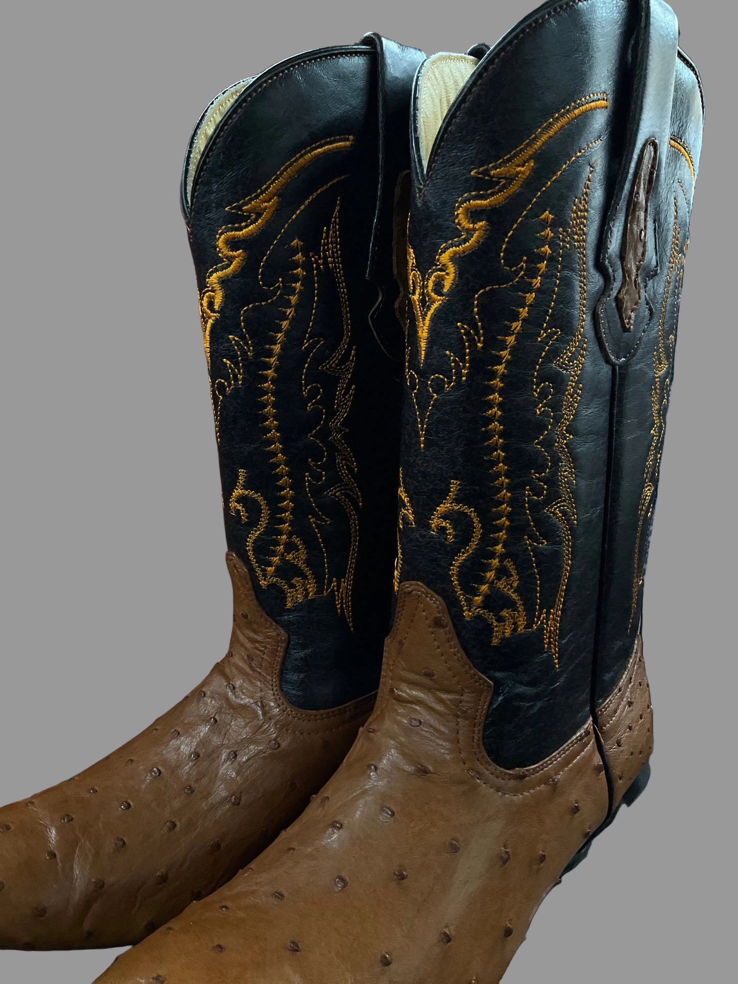 Arango Avestruz 1ra Semioval Cogñac Men Boot