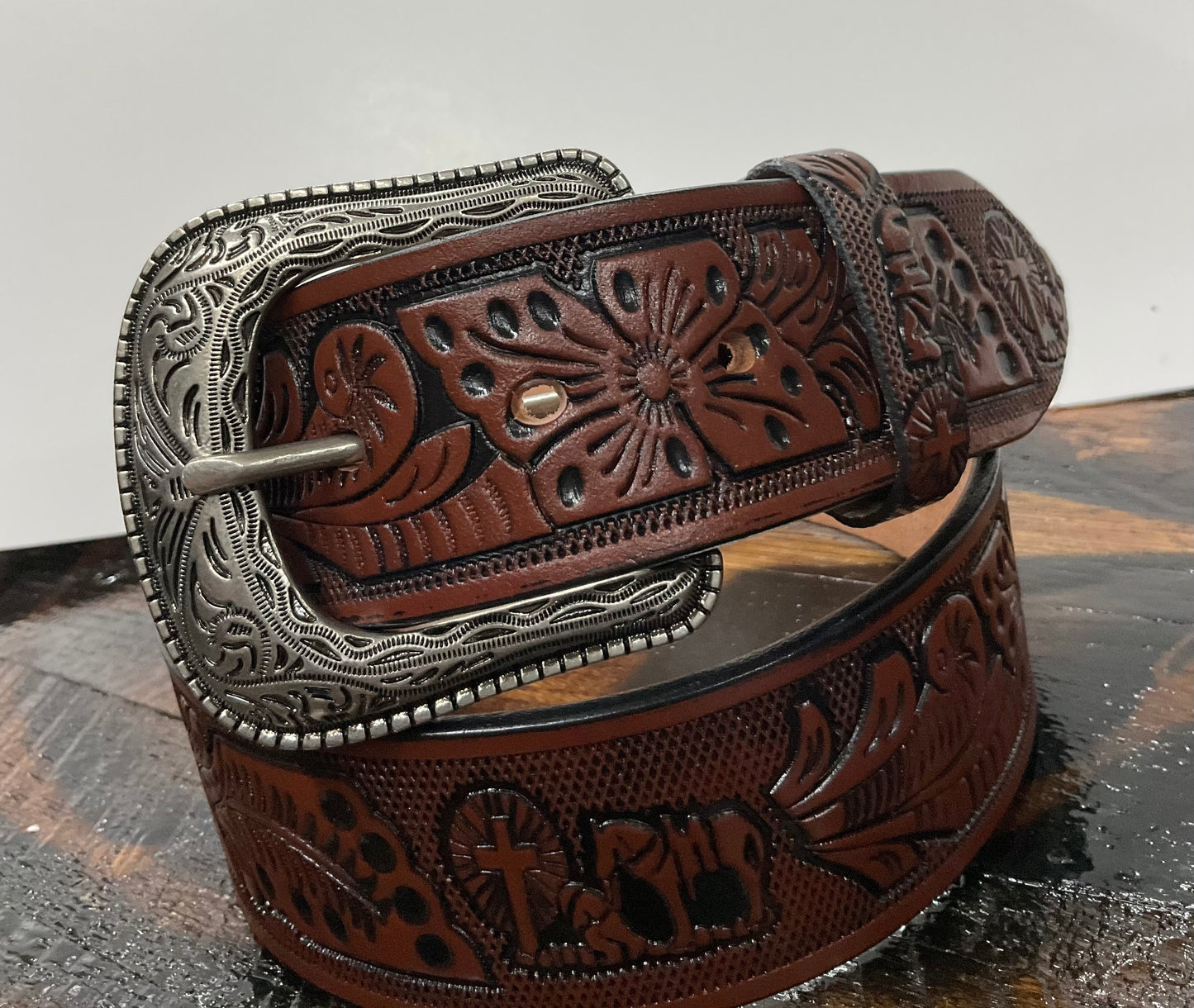 Leather Unisex Floral Engraved Design