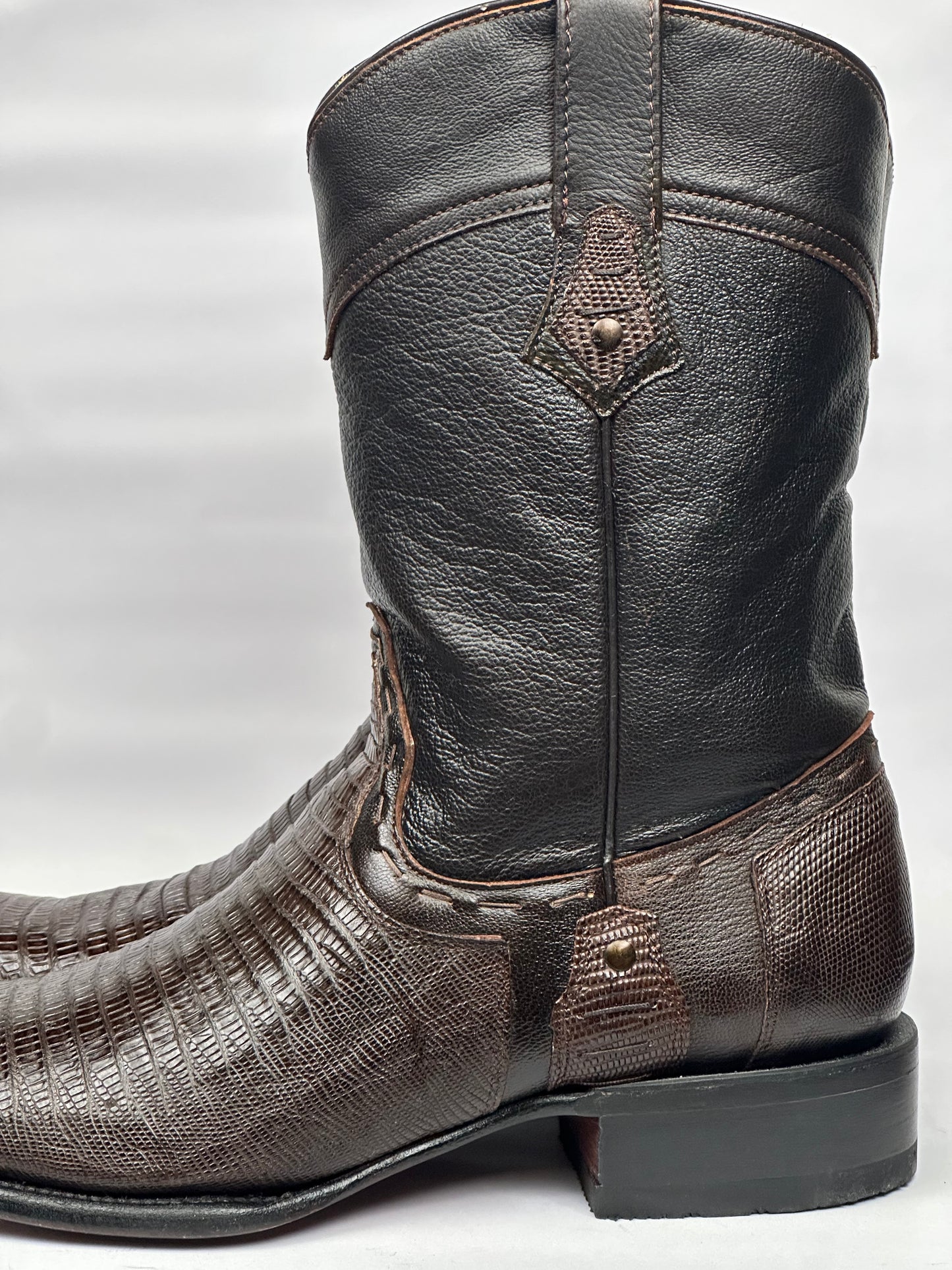 Arango Teju Lizard Tabaco European Toe Exotic Men’s Boots
