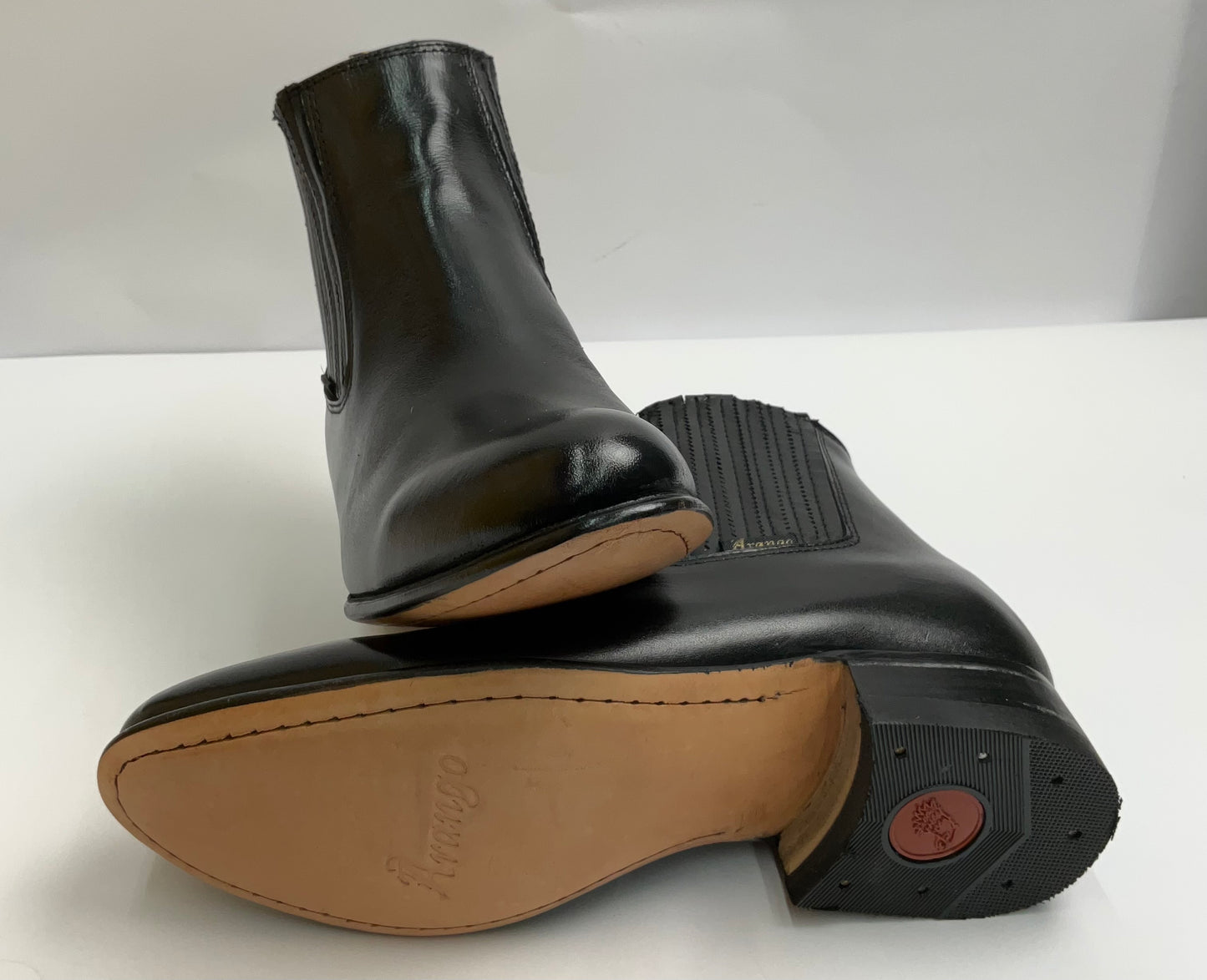 Botin Charro Arango Negro piel men