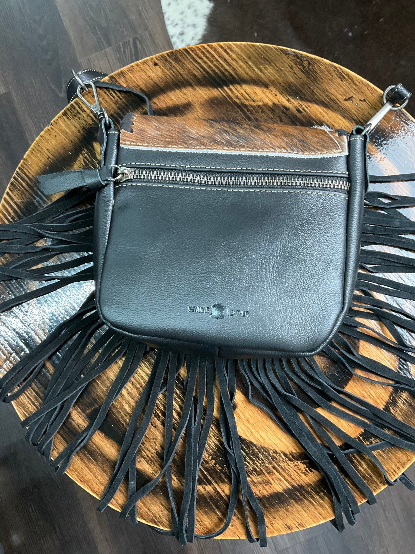 Cowhide fringes purse ( cartera dama flecos y Pelo de vaca )