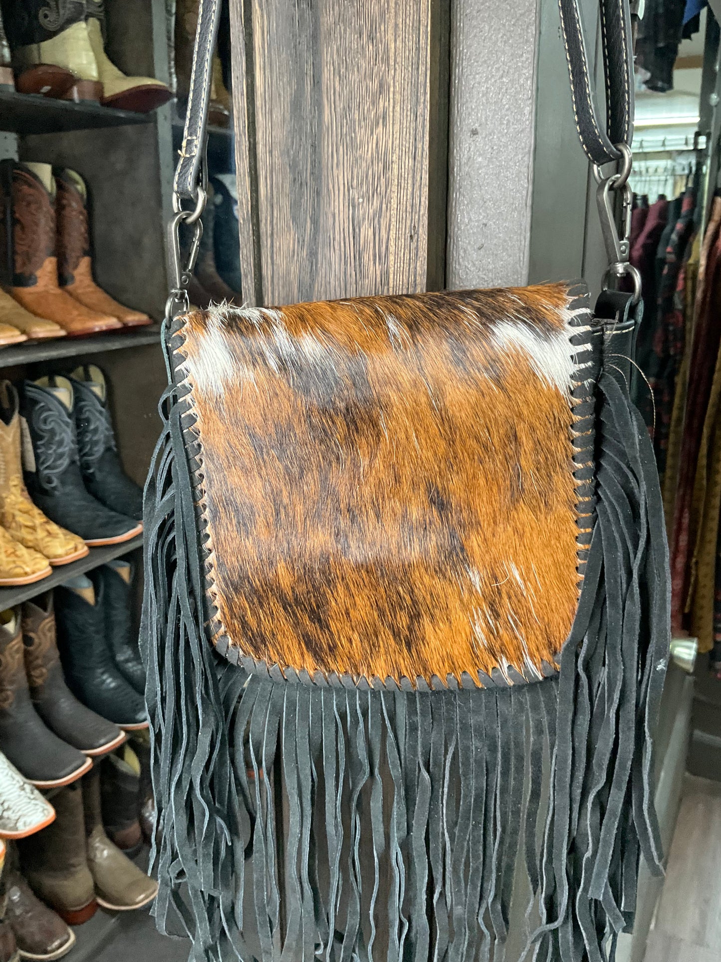 Cowhide fringes purse ( cartera dama flecos y Pelo de vaca )