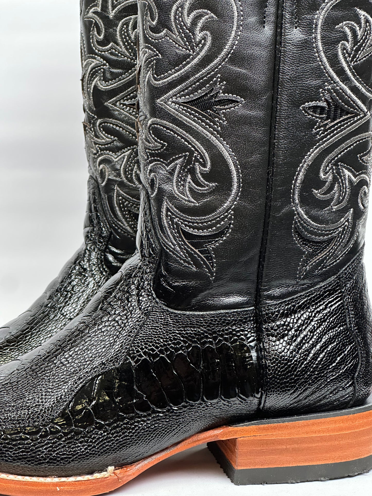 Pata de avestruz/ostrich foot  rodeo negro/black Arango Men Exotic Boot