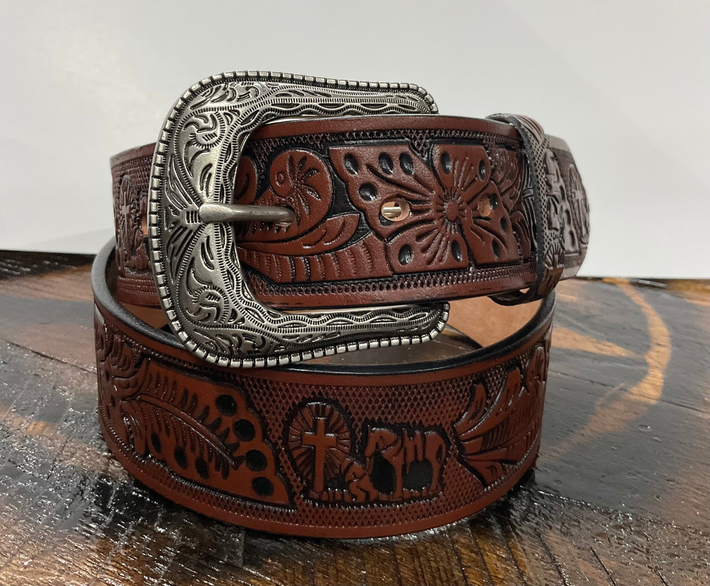 Leather Unisex Floral Engraved Design