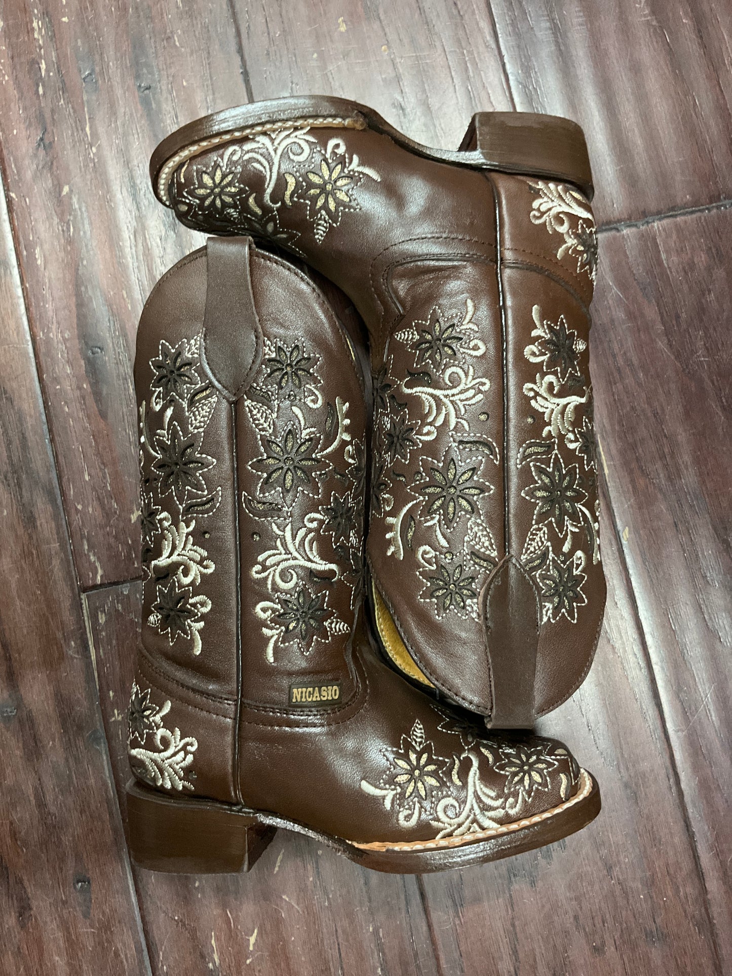 Nicasio girls boots sunflowers Laser brown ( girasol laser flor entera )