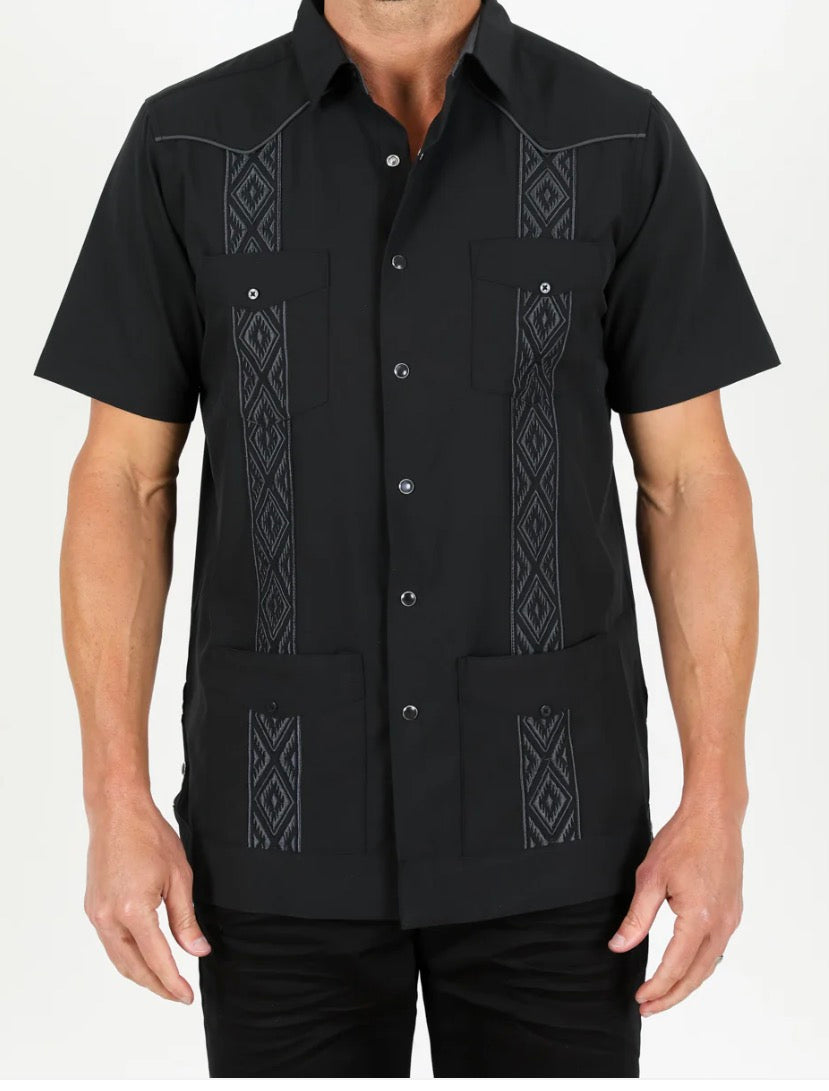 Platini men shirt GUS9339 Color:black guayabera
