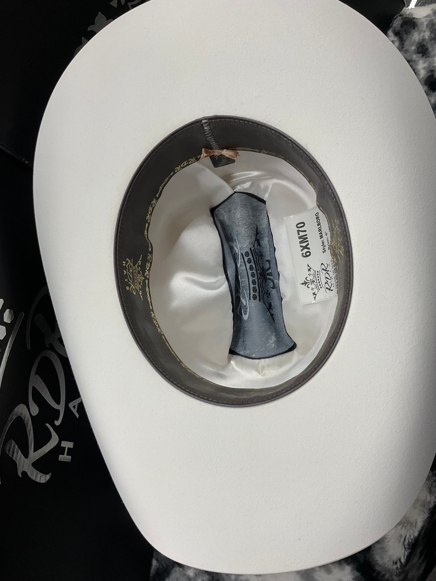RDR Hat 6XM70 White Marlboro Brim 4”