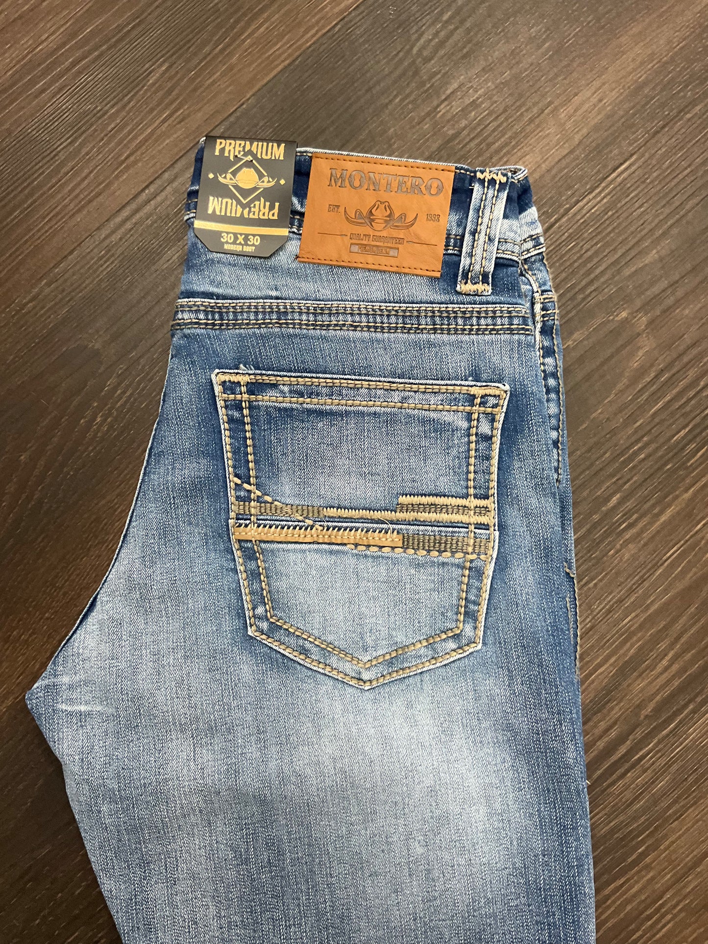 Montero Men jeans MT4671-LT Modern boot