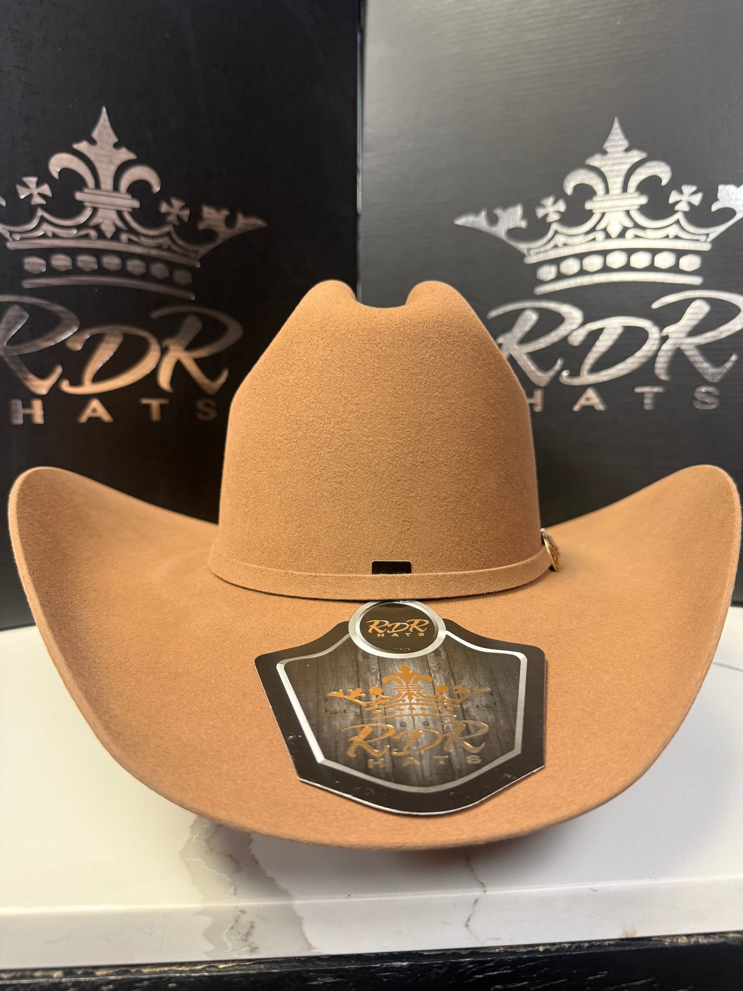 RDR 10XM40 Pecan Marlboro Brim 4”