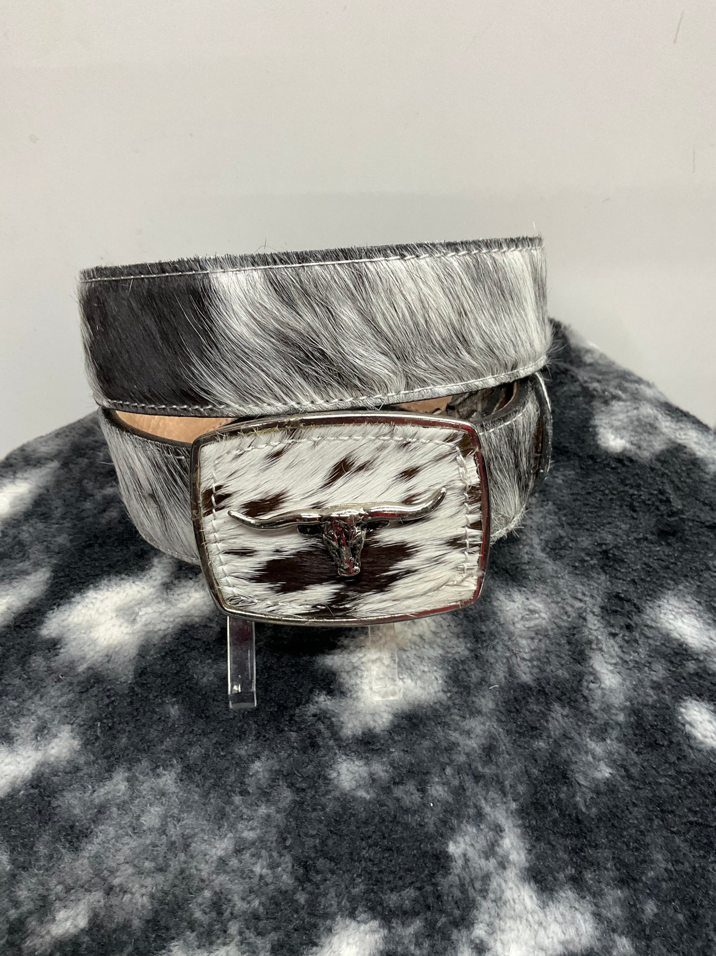Cinto MC Cowhide Hebilla Cuadrada